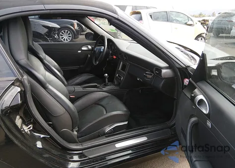 2007 Porsche 911 Carrera/Carrera 4 z USA, uszkodzony, nr VIN WP0CA29947S765928